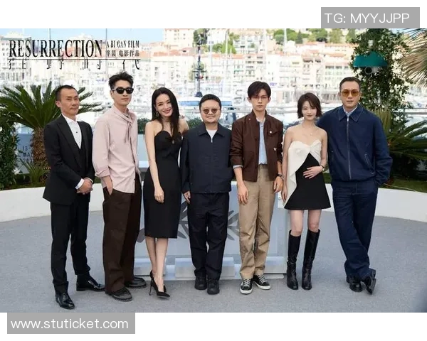 方便与雅桑克莱视频的对比分析与观众反响探讨 方便与雅桑克莱视频的对比分析与观众反响探讨